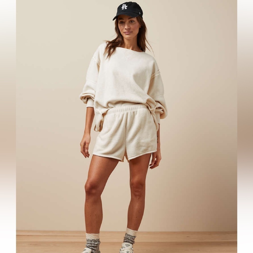 American Eagle - Reverse Fleece Short - Color: Cappuccino - Size XL